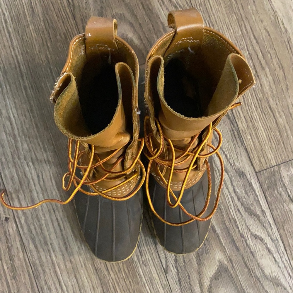 Woman’s Bean Boots